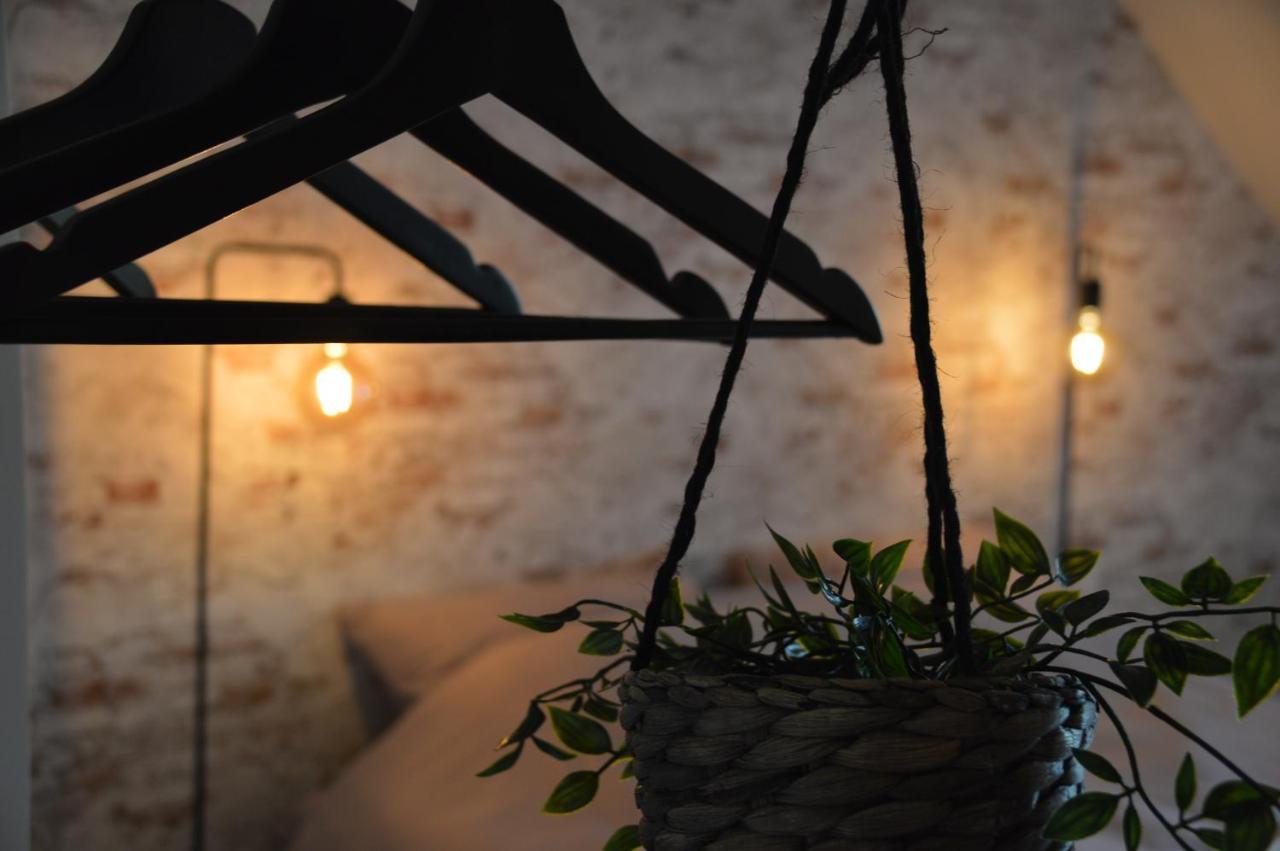 B&B Tantine Retie Екстериор снимка